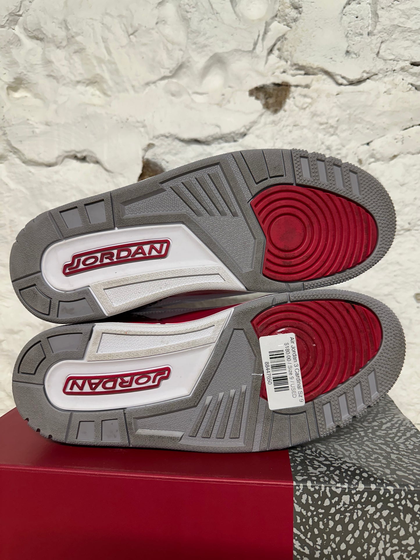 Air Jordan 3 Cardinal Sz 9