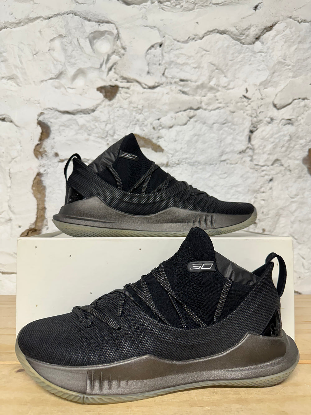 Under Armour Curry 5 Pi Day Sz 10 DS