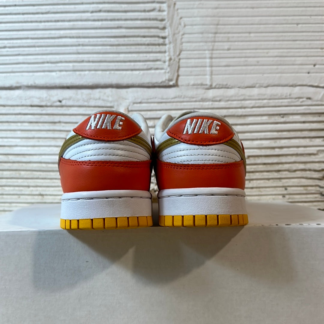 Nike Dunk Low University Gold Sz 7(8.5W)