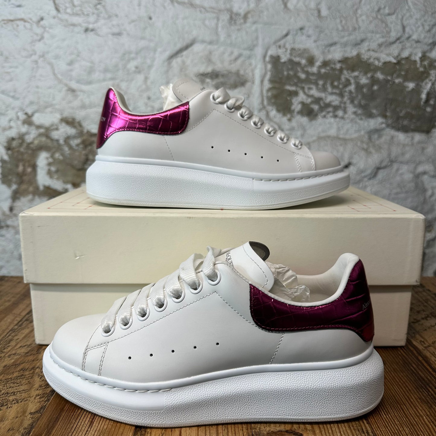 Alexander McQueen Pink Croc Tab White Sneaker Sz 6 (38)