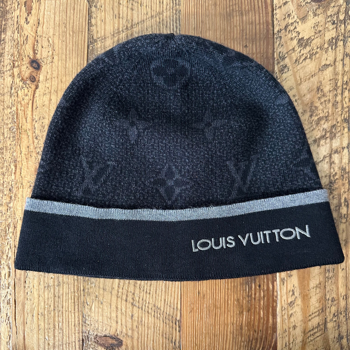Louis Vuitton Neo Petit Monogram Beanie W/ Box