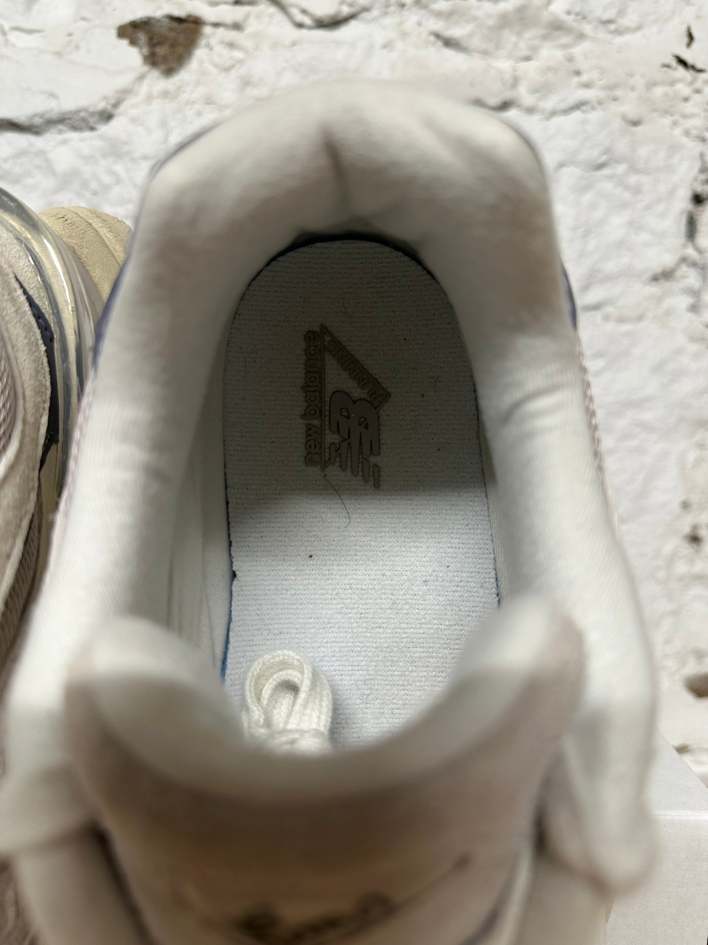 New Balance 9060 Moonrock Linen Sz 10