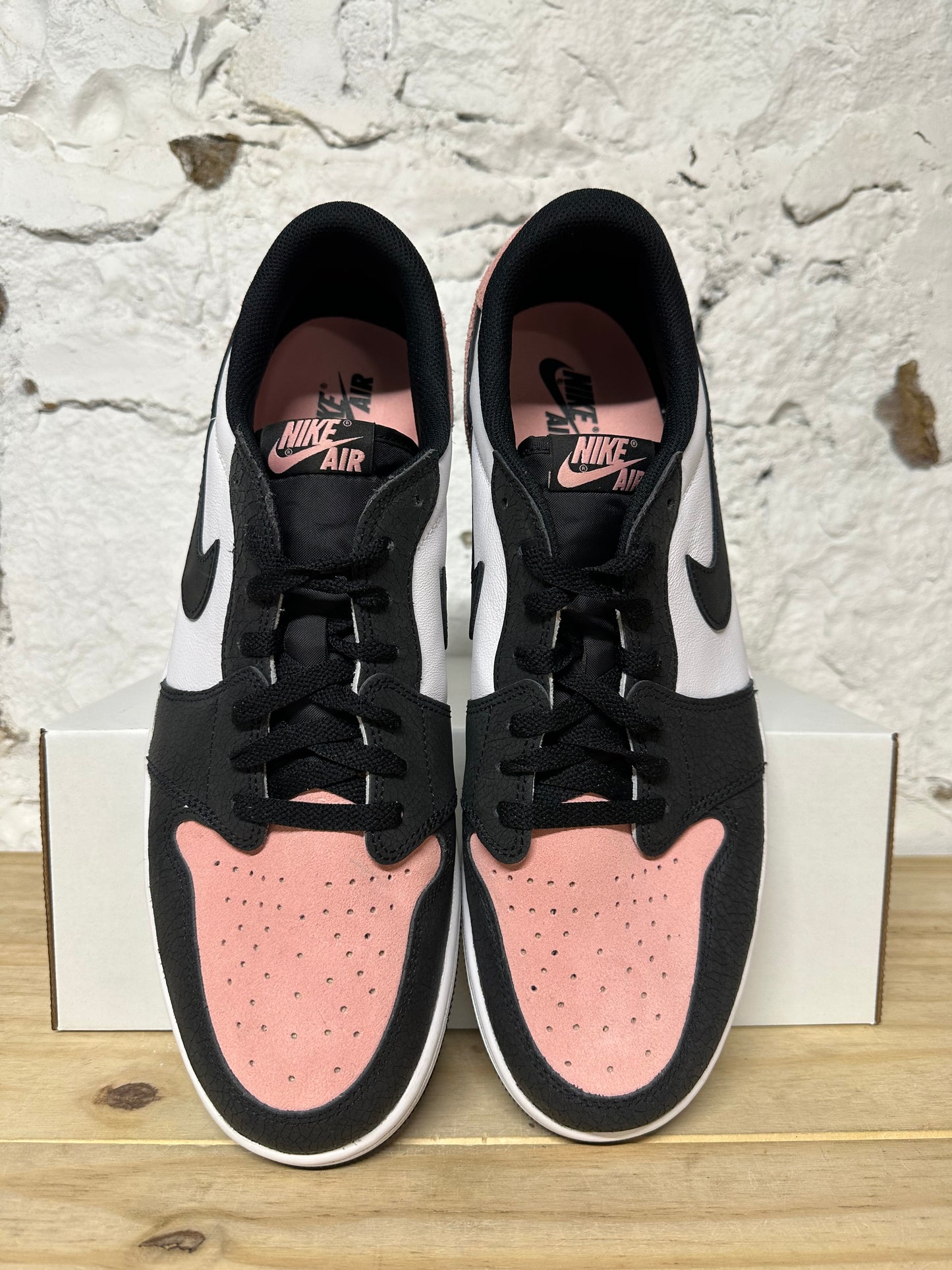 Air Jordan 1 Low Bleached Coral Sz 14