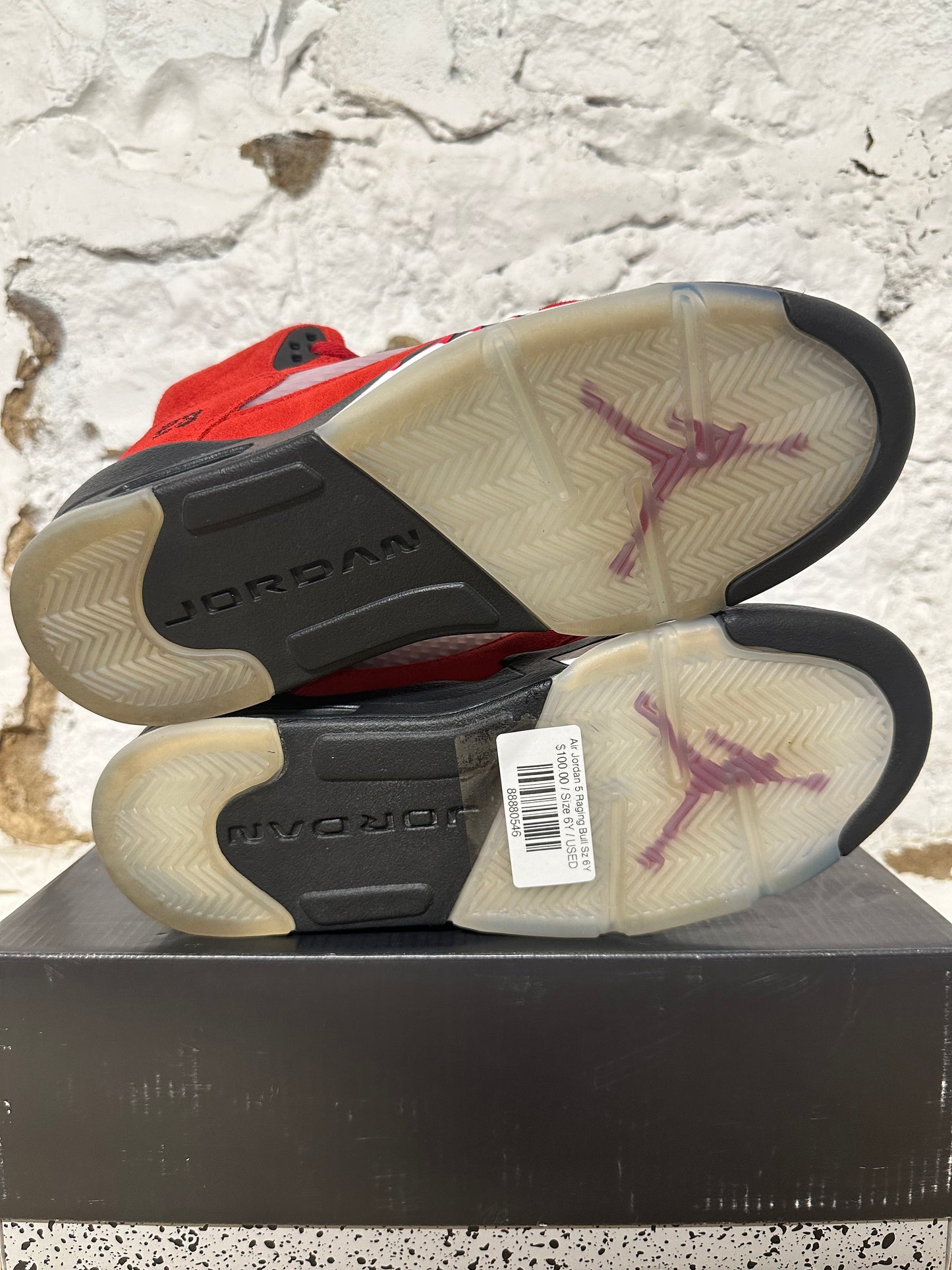 Air Jordan 5 Raging Bull Sz 6Y