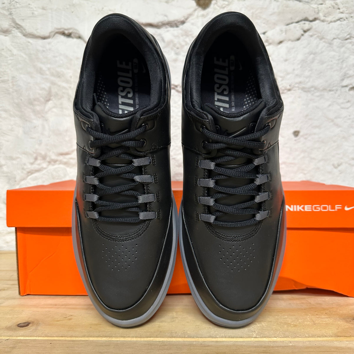 Nike Air Zoom Accurate Golf Black Metallic Silver Sz 8.5 (10W) DS