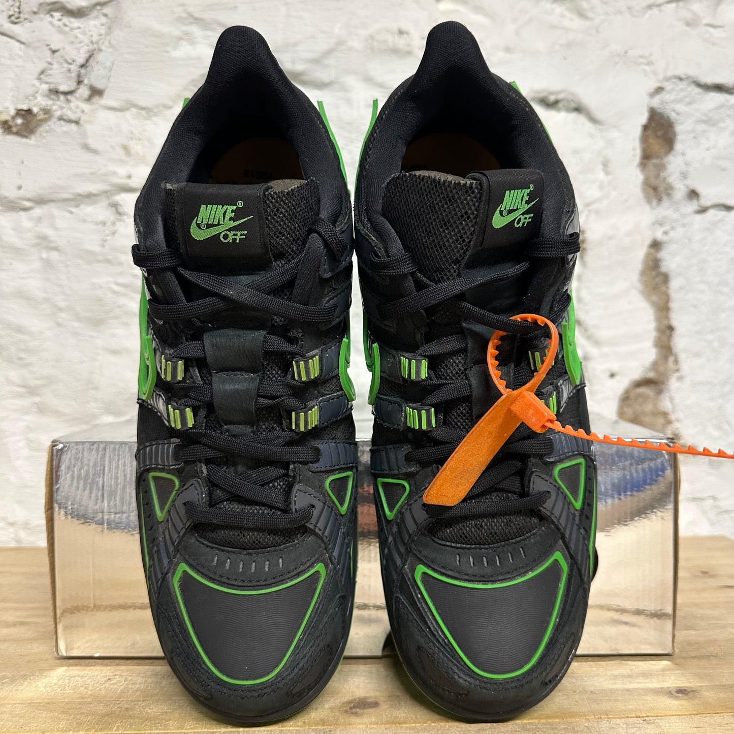 Nike Air Rubber Dunk Off-White Green Strike Sz 11