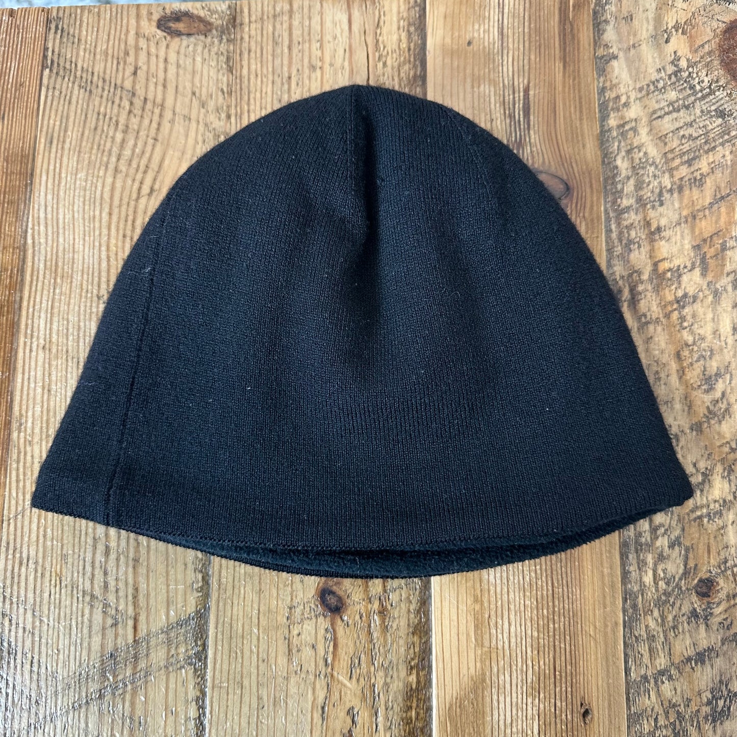 Canada Goose Small Logo Black Beanie