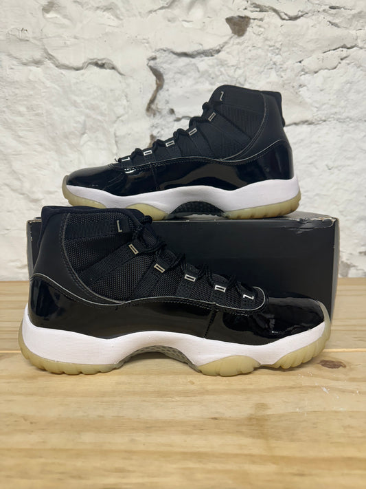 Air Jordan 11 High Jubillee Sz 9