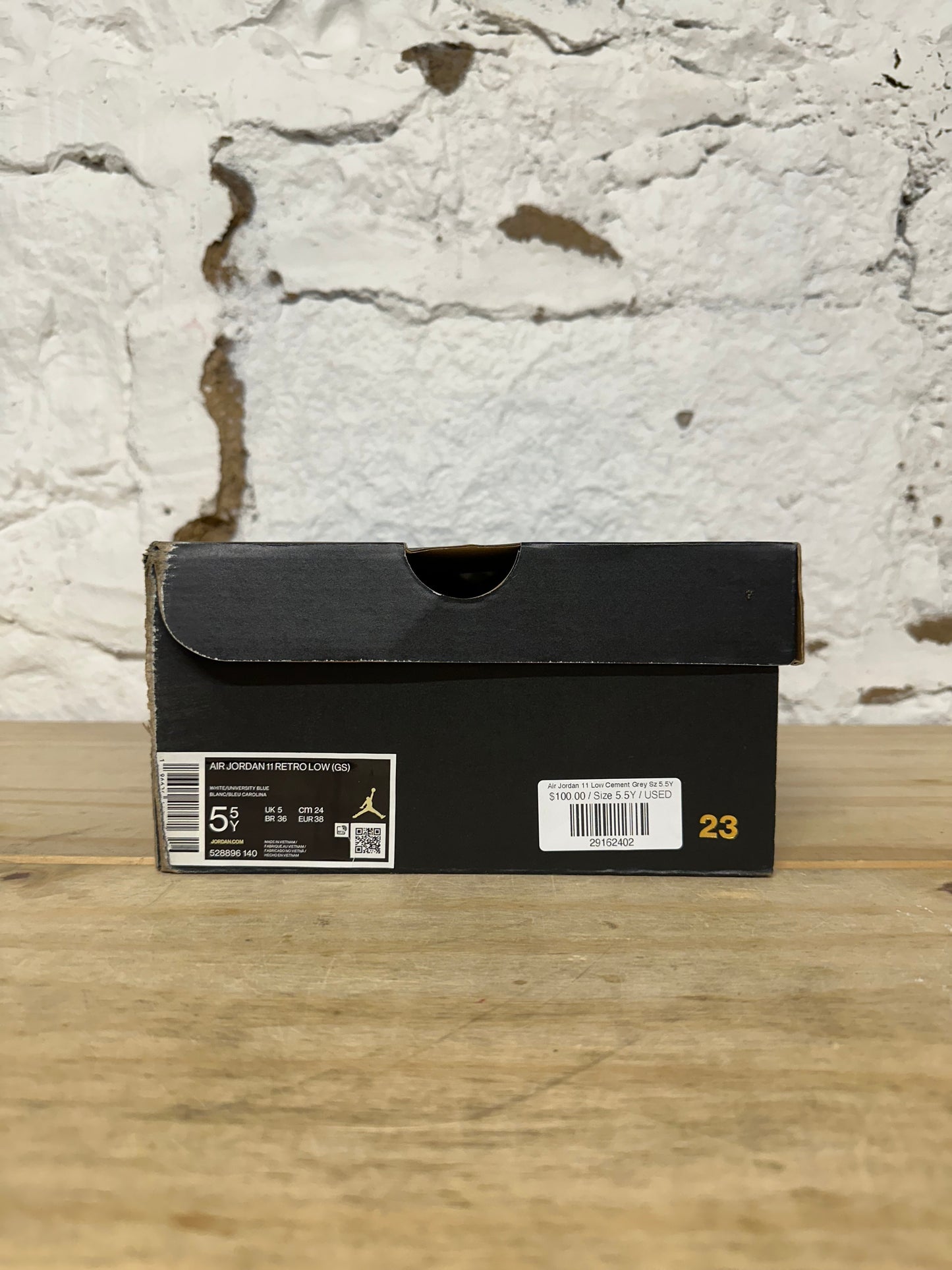 Air Jordan 11 Low Cement Grey Sz 5.5Y