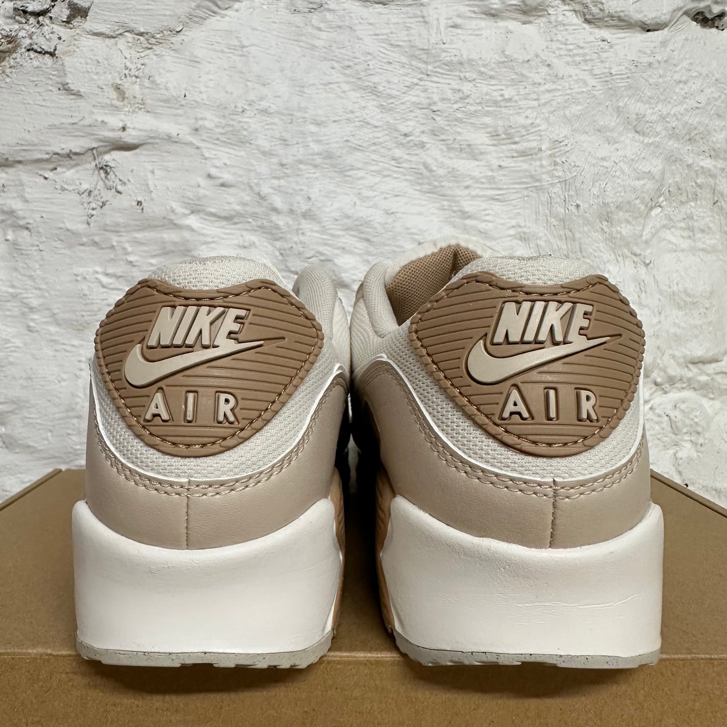 Nike Air Max 90 Phantom Light Orewood Brown Sz 7 (8.5W) DS