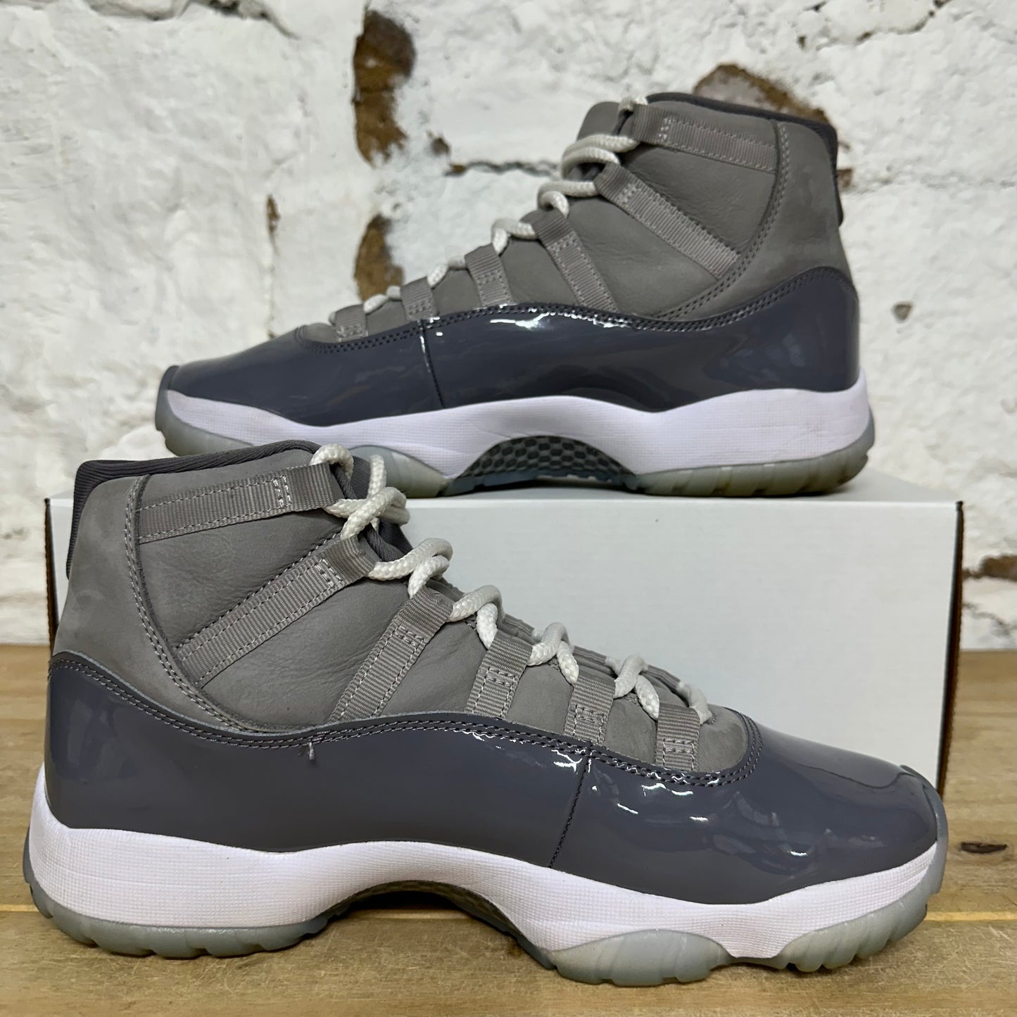Air Jordan 11 High Cool Grey (2021) Sz 9