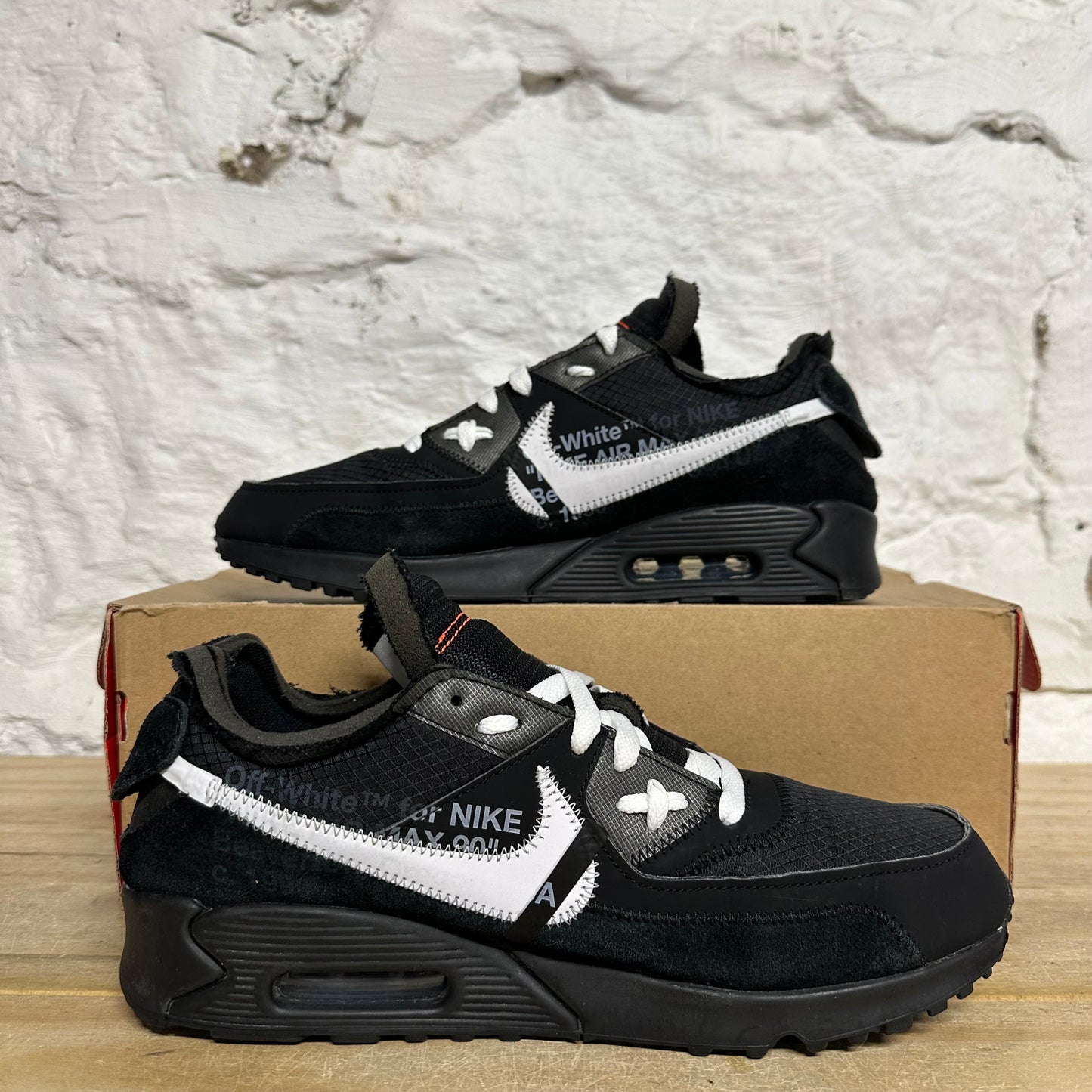Nike Air Max 90 Off-White Black Sz 9.5