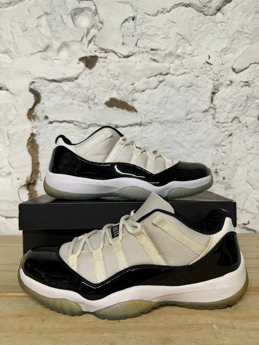 Air Jordan 11 Low Concord Sz 11.5