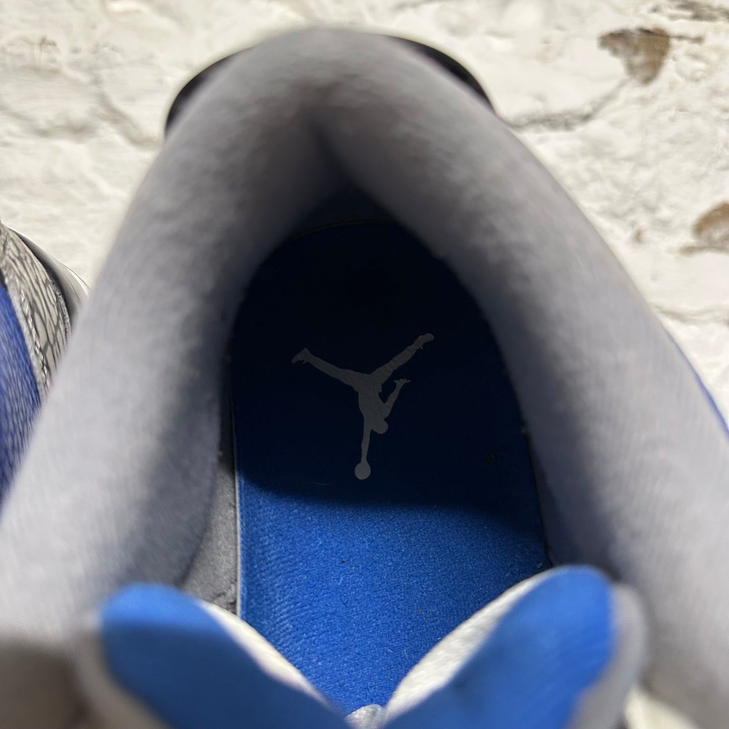 Air Jordan 3 Varsity Royal Sz 11