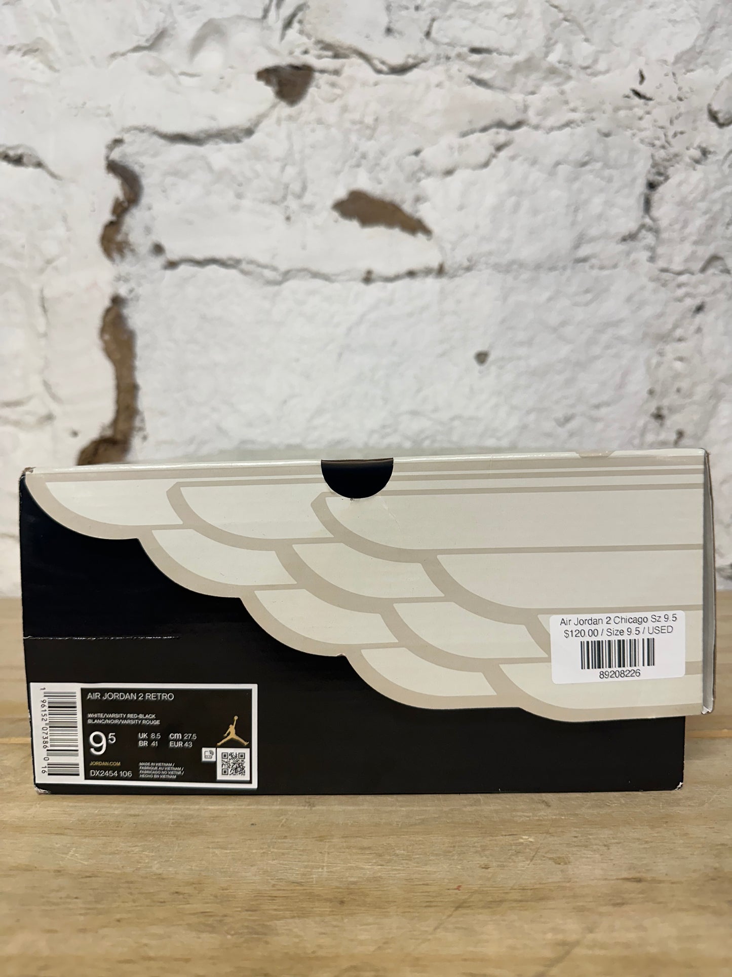 Air Jordan 2 Chicago Sz 9.5