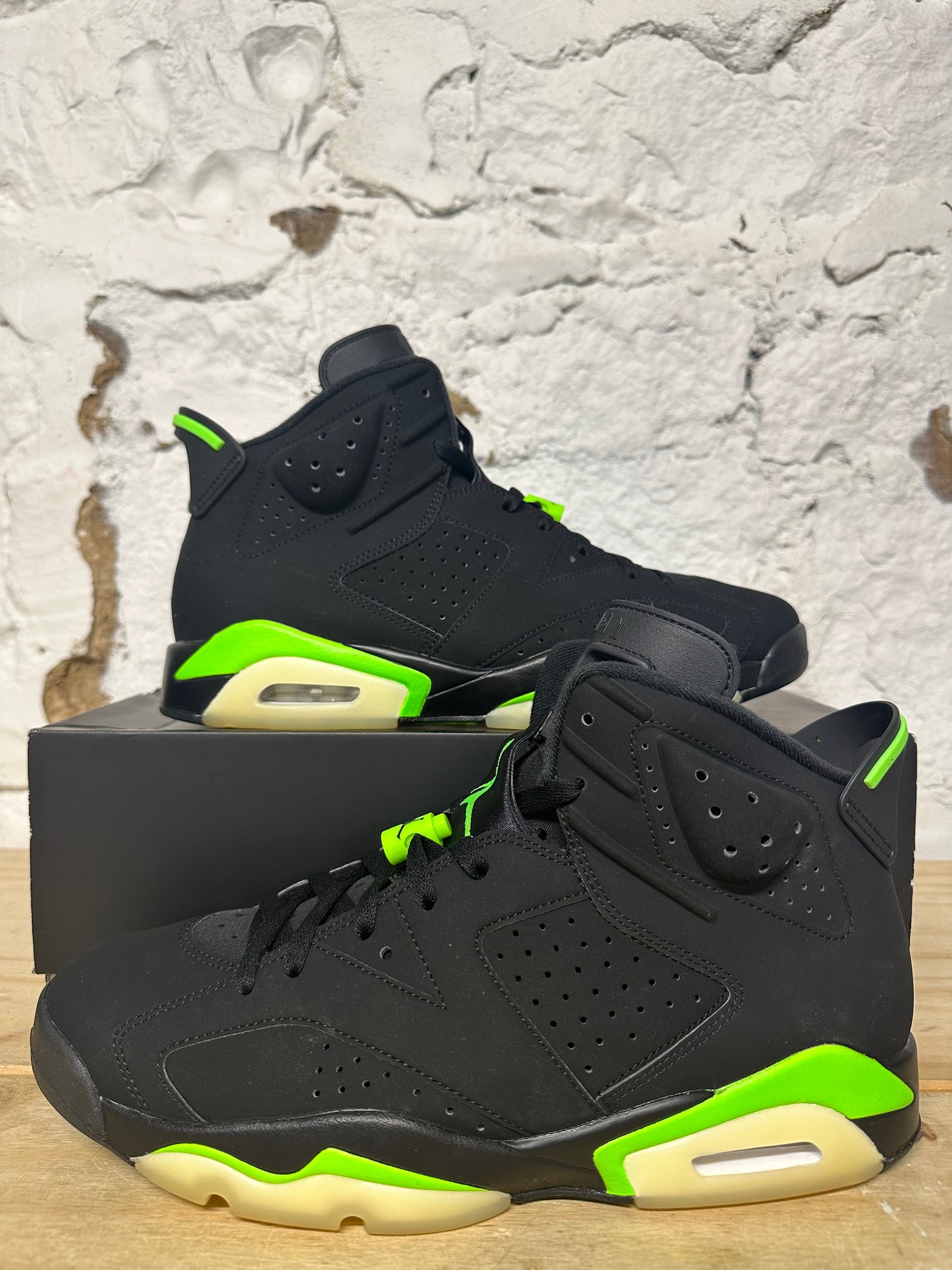 Air Jordan 6 Electric Green Sz 11.5