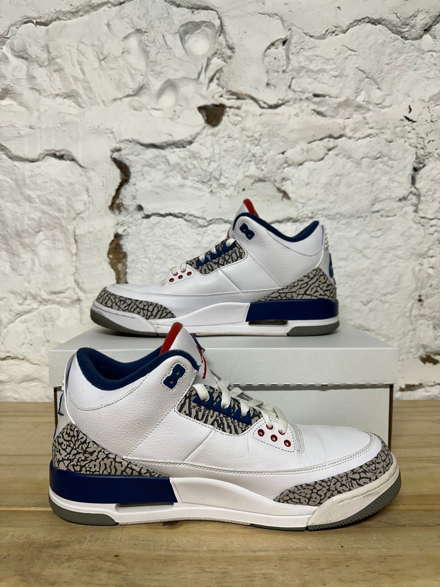 Air Jordan 3 True Blue Sz 11