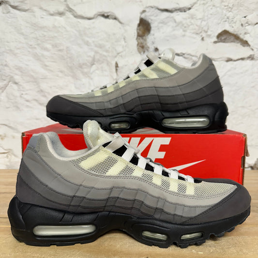 Nike Air Max 95 Black Anthracite Sz 12