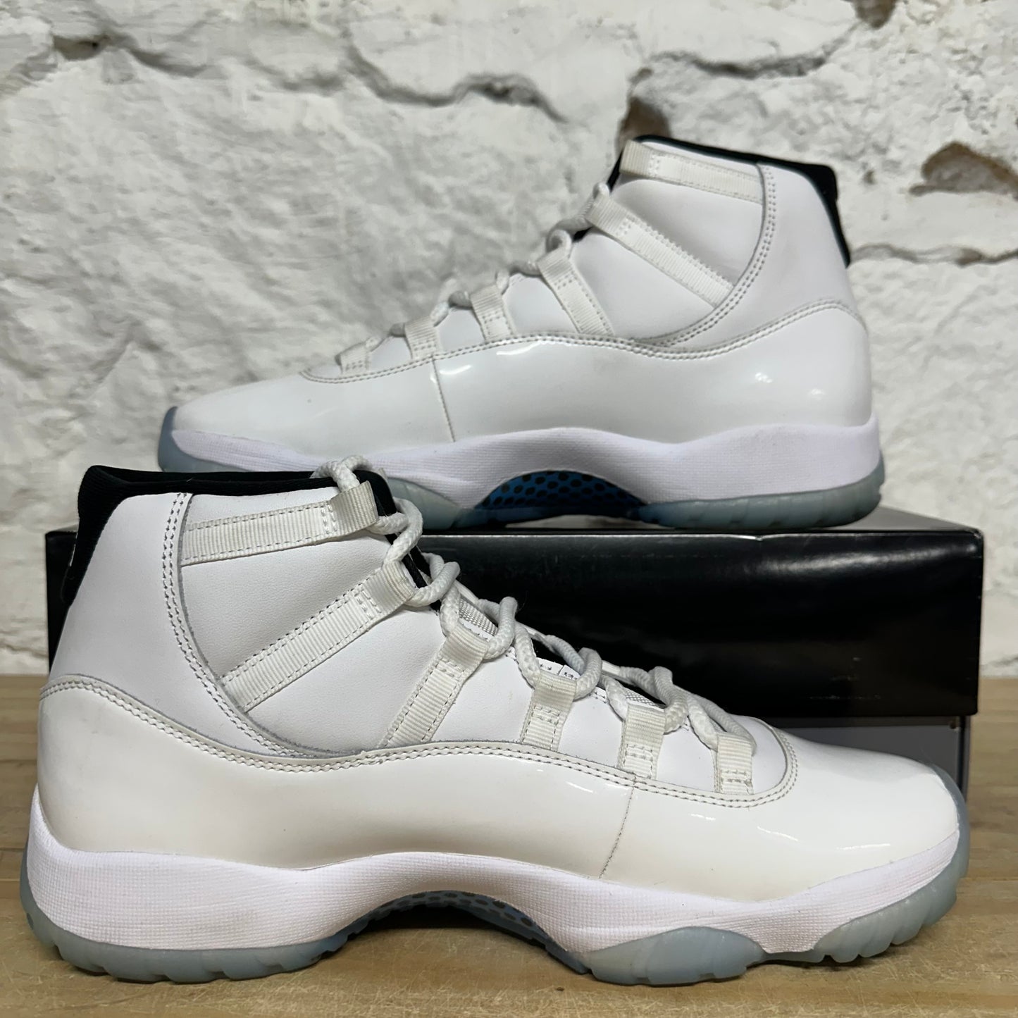 Air Jordan 11 High Legend Blue Sz 10.5