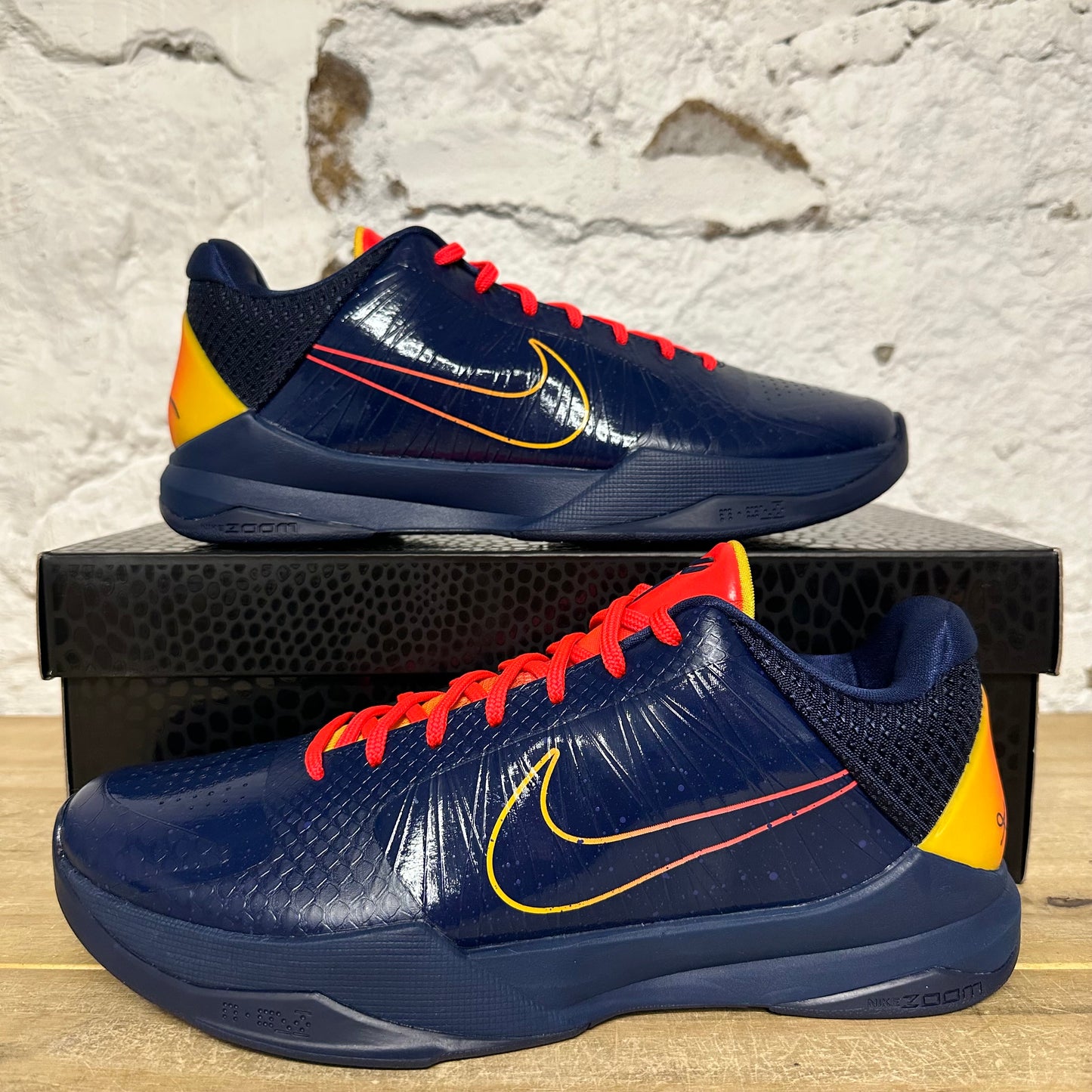 Nike Kobe 5 Protro Caitlin Clark Indiana Fever Sz 10 DS