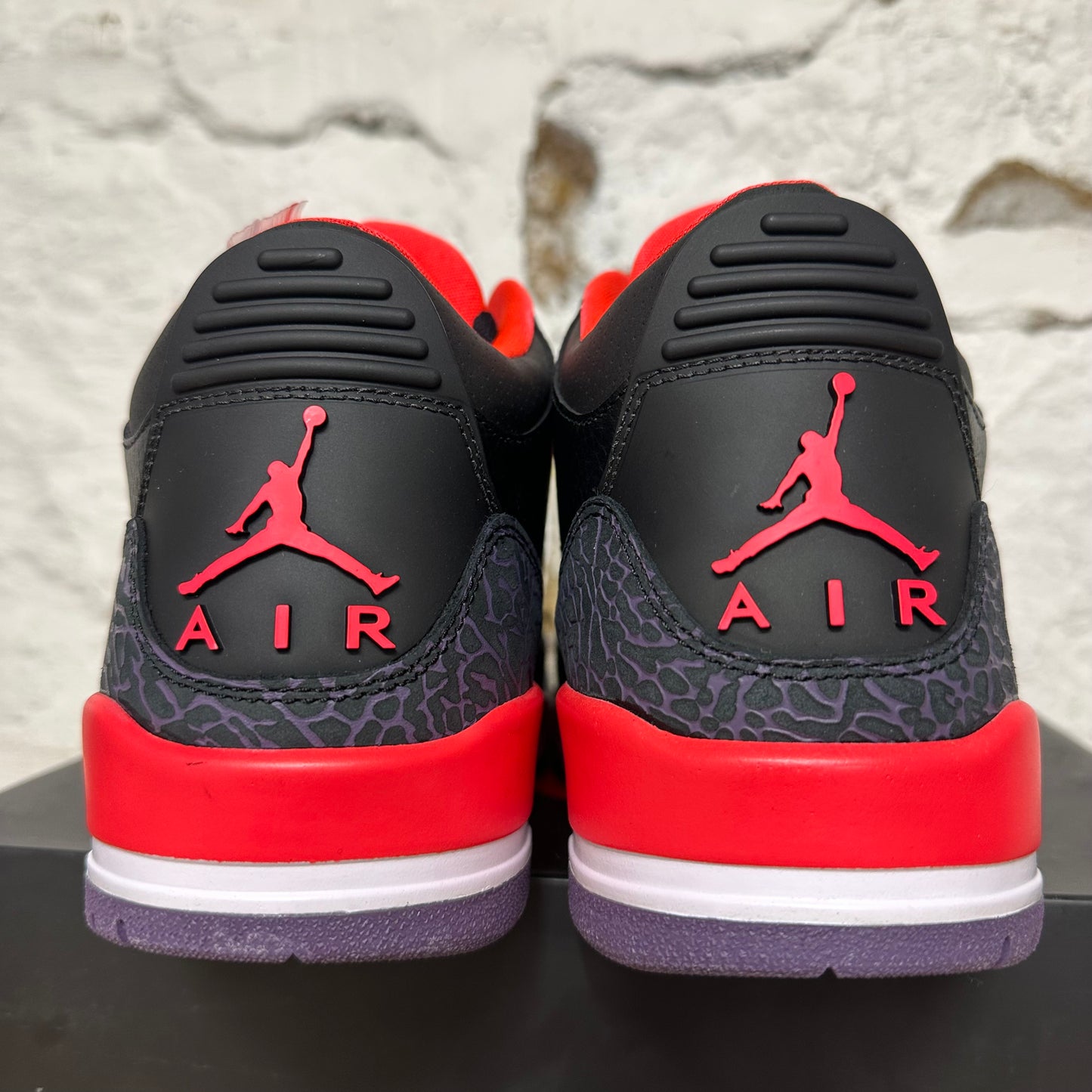 Air Jordan 3 Crimson Sz 10 DS