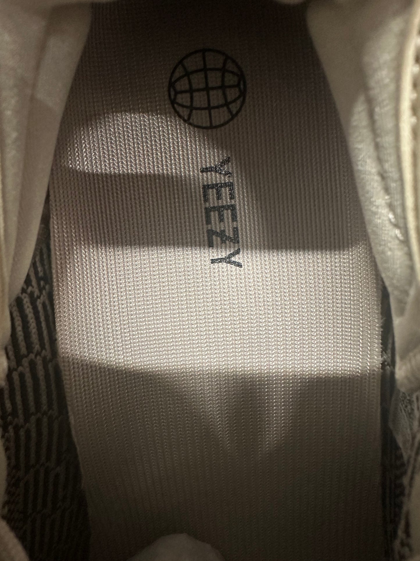 Yeezy 350 V2 Slate Sz 12