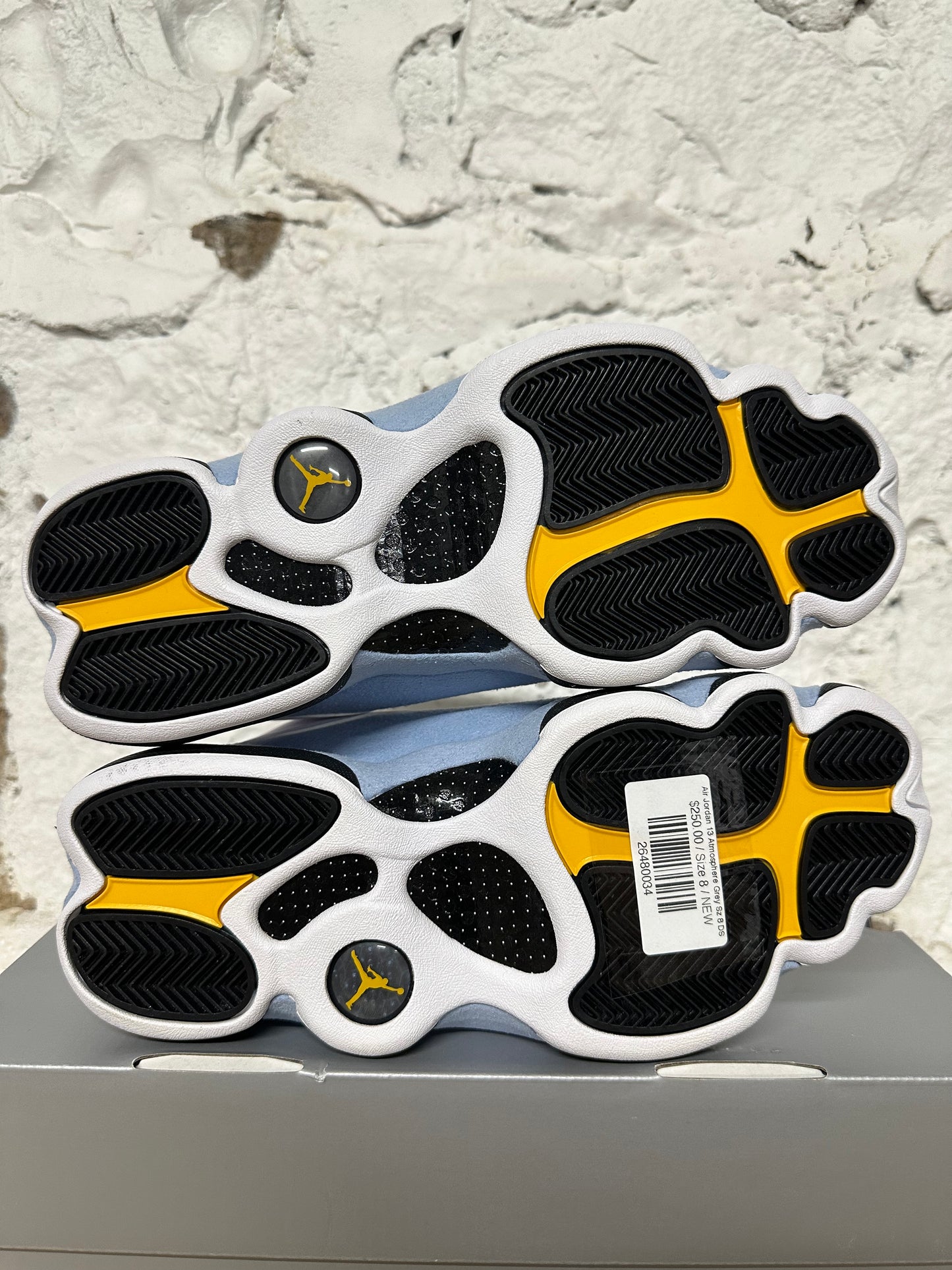 Air Jordan 13 Atmosphere Grey Sz 8 DS