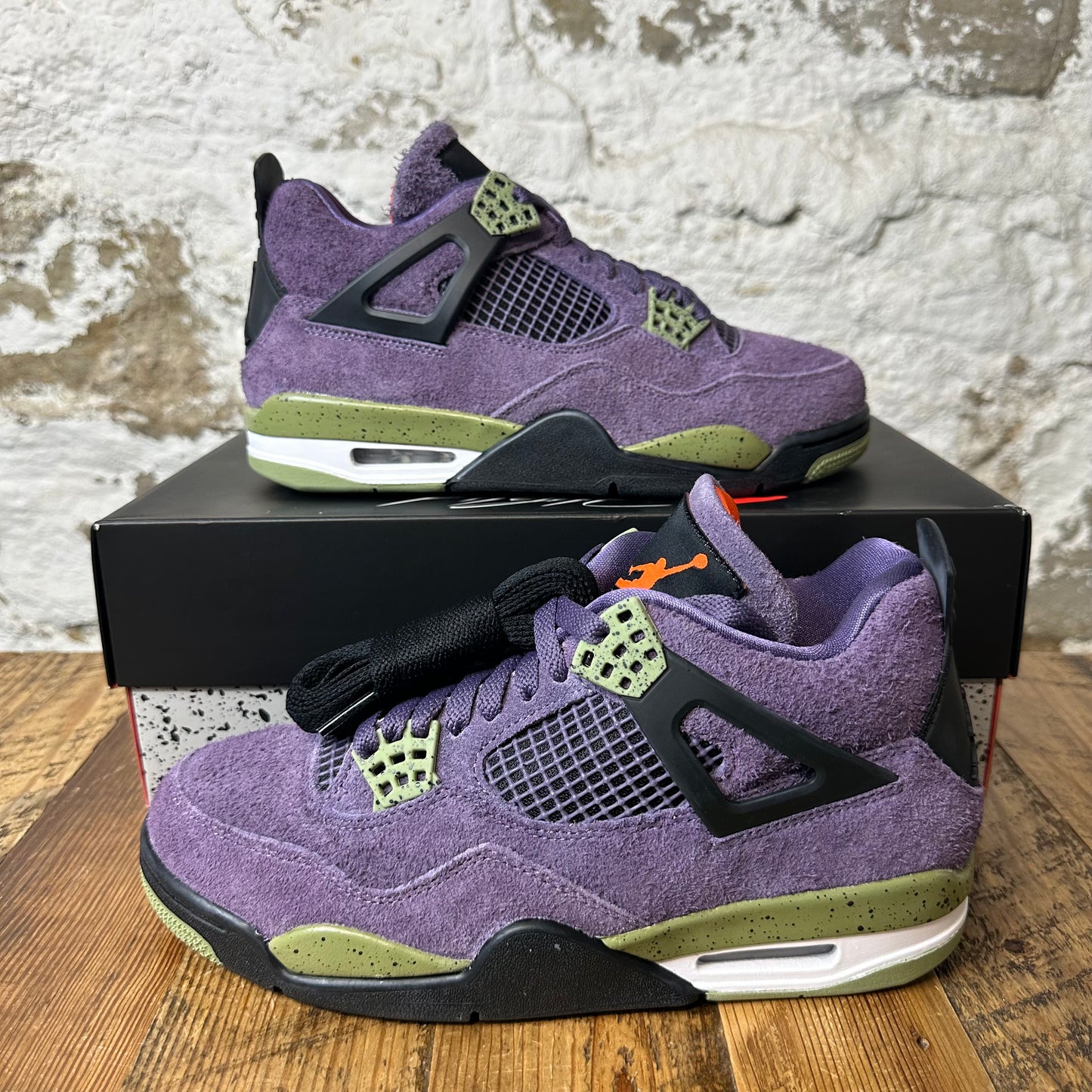 Air Jordan 4 Canyon Purple Sz 8 (9.5W) DS