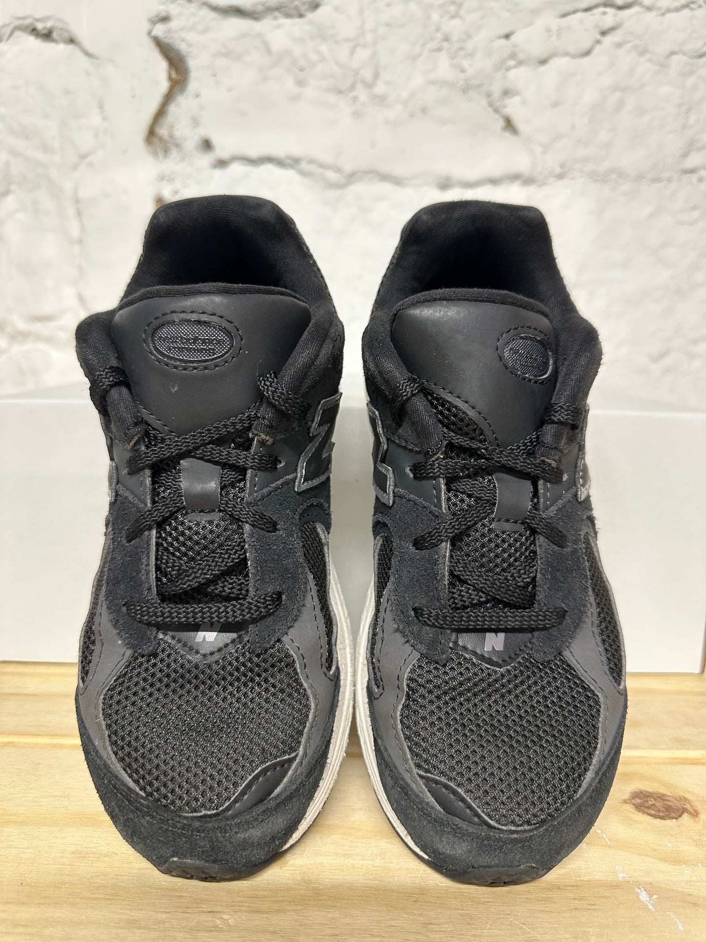 New Balance 2002R Black Phantom Sz 3Y