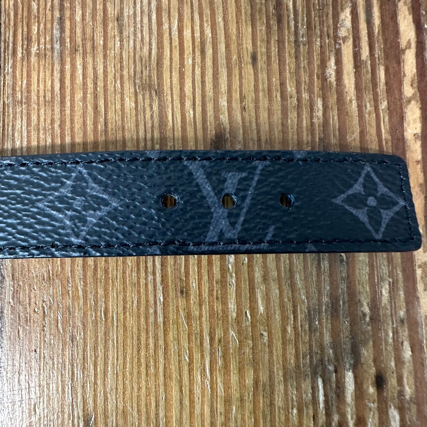 Louis Vuitton Graphite Slim Bracelet Sz 21 W/ Box
