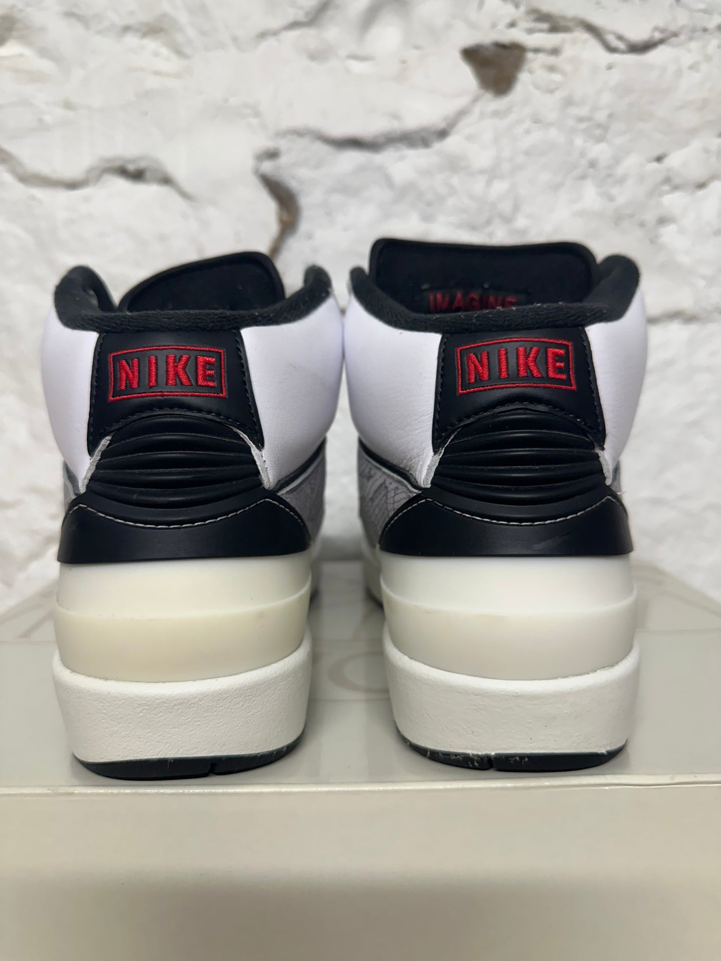 Air Jordan 2 Python Sz 9.5