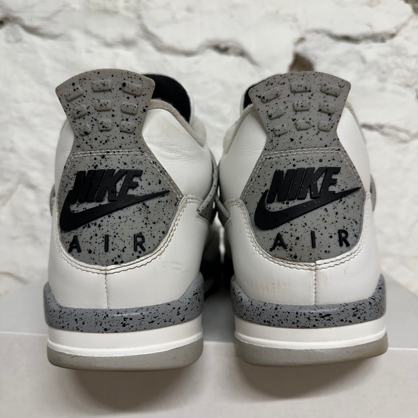 Air Jordan 4 White Cement (2024) Sz 10