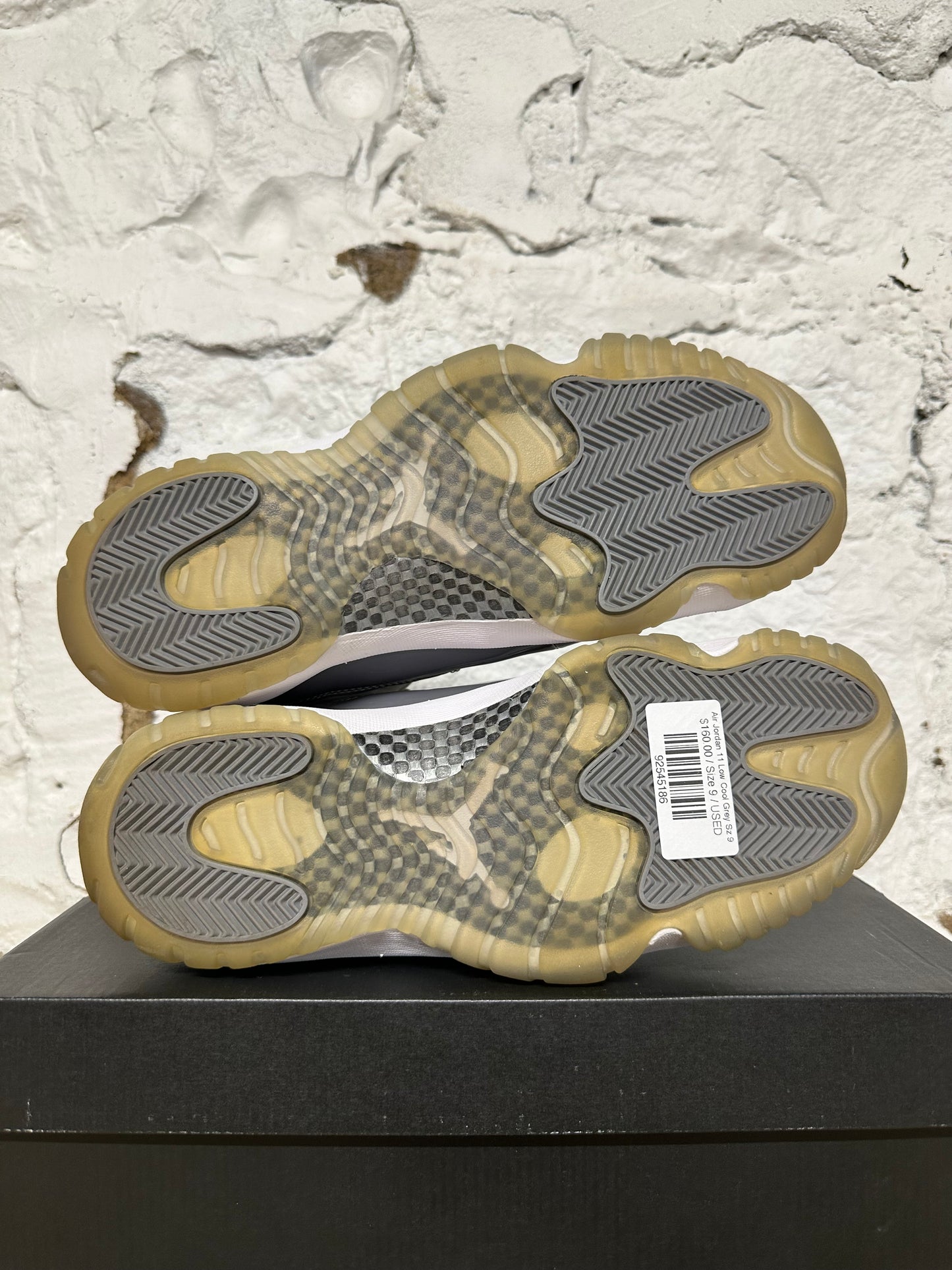 Air Jordan 11 Low Cool Grey Sz 9