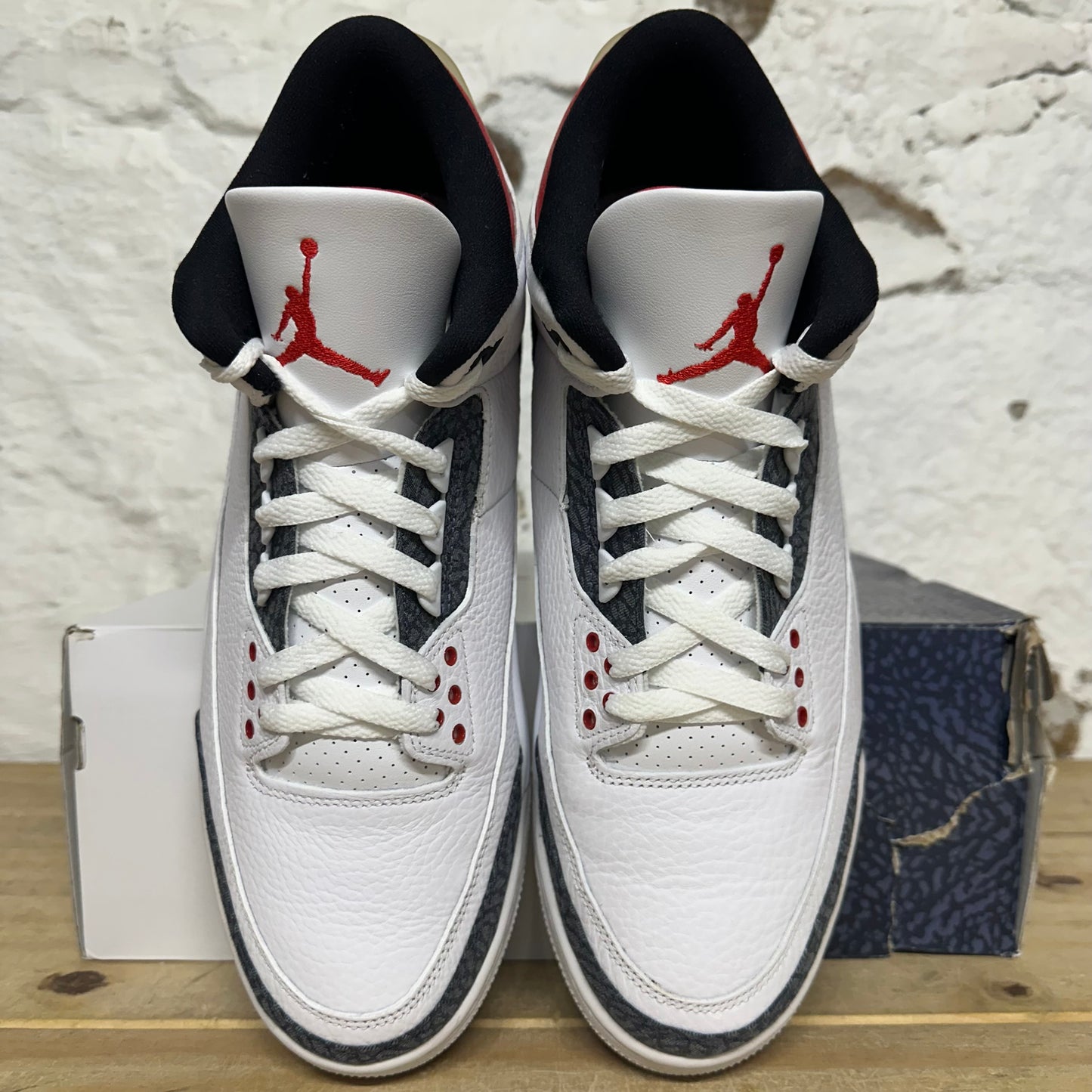 Air Jordan 3 Fire Red Denim Sz 11.5