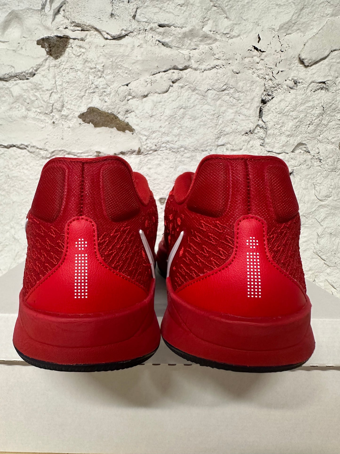 Nike Sabrina 2 USA Sz 14 (15.5W)