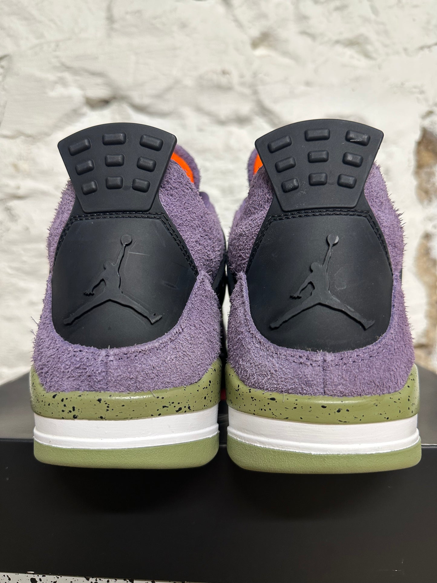 Air Jordan 4 Canyon Purple Sz 11 (12.5W)