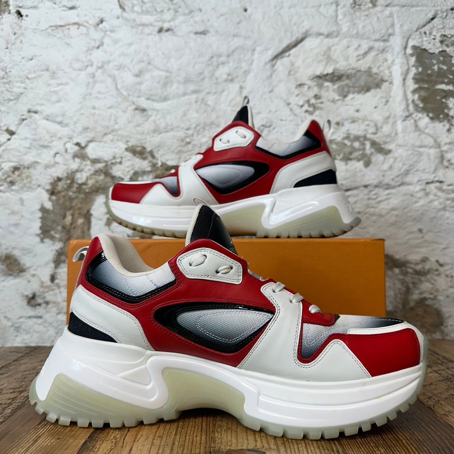 Louis Vuitton Red White Black Pulse Sneaker Sz 9.5 (8LV)