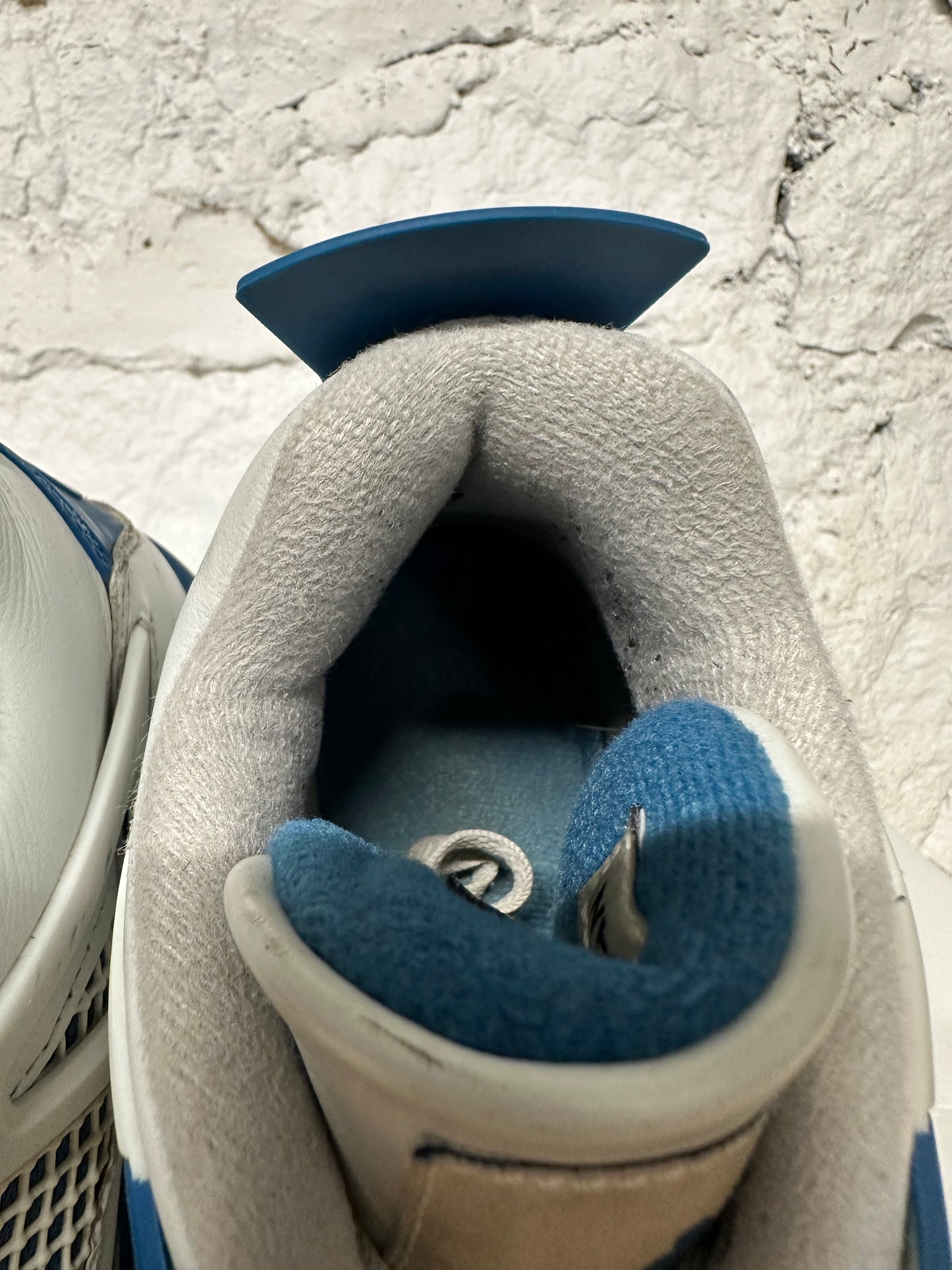 Air Jordan 4 Military Blue Sz 6.5Y