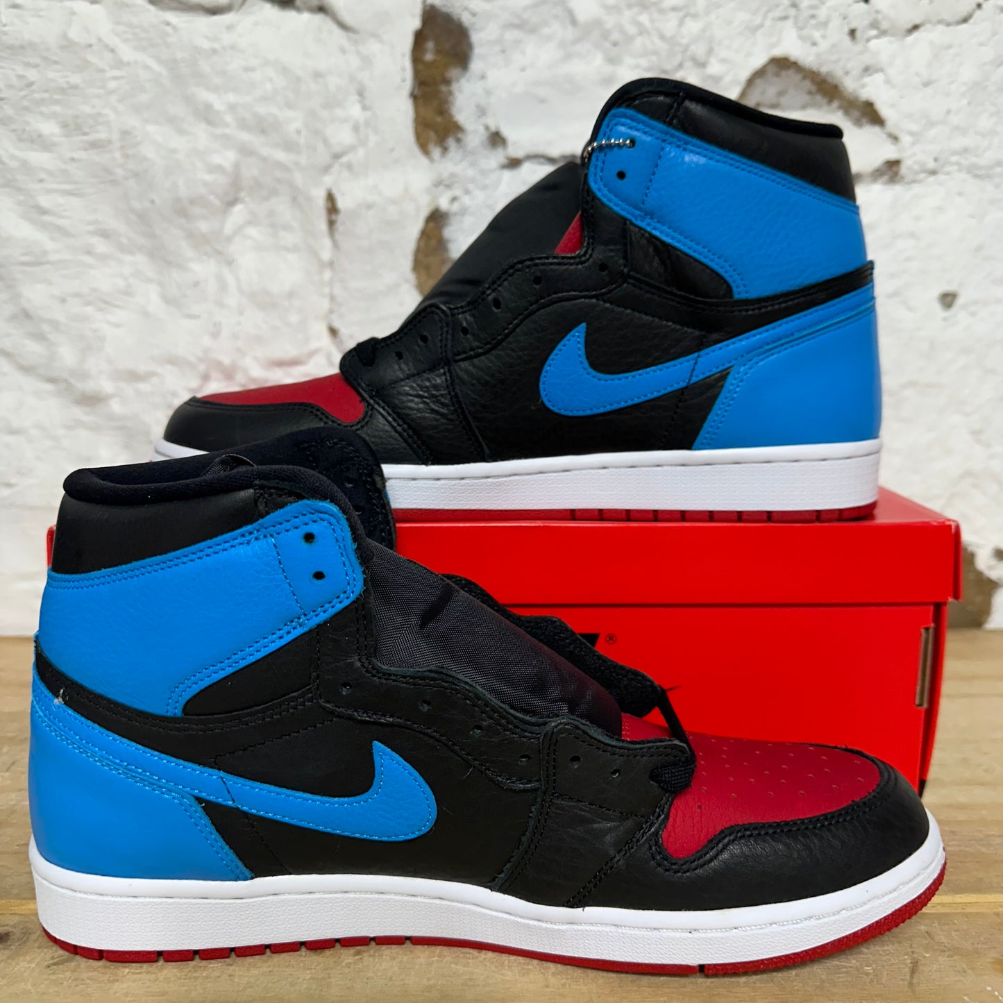 Air Jordan 1 High NC to Chi Sz 10.5 (12W) DS