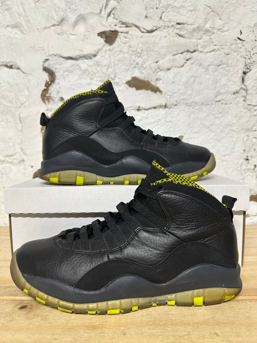 Air Jordan 10 Venom Sz 9