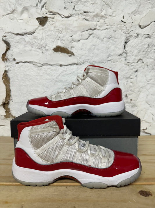 Air Jordan 11 High Cherry Sz 7Y