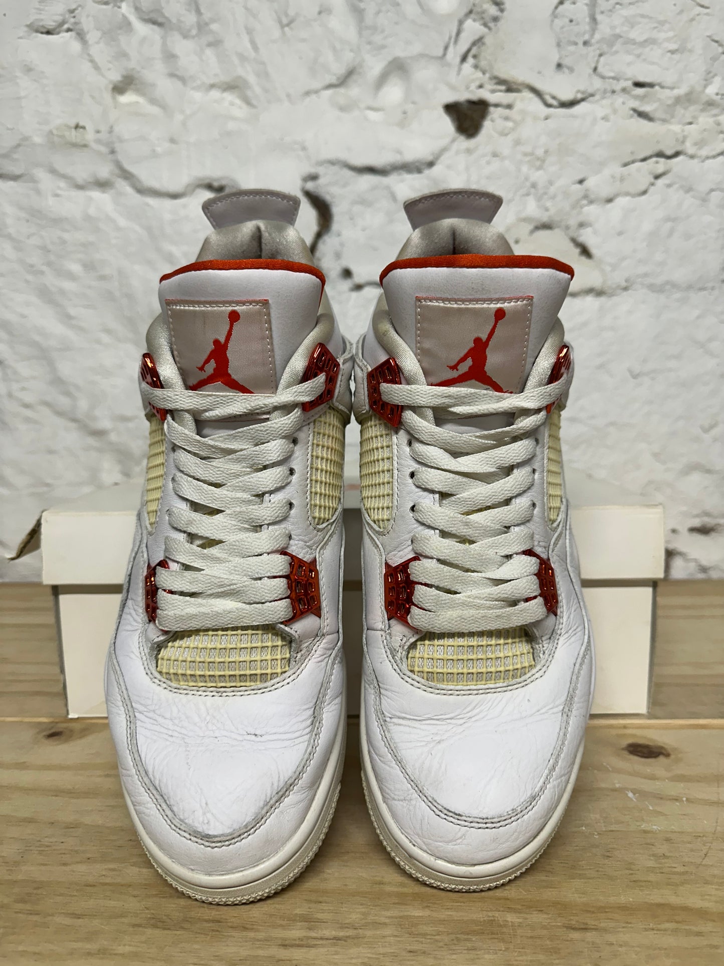 Air Jordan 4 Orange Metallic Sz 10.5