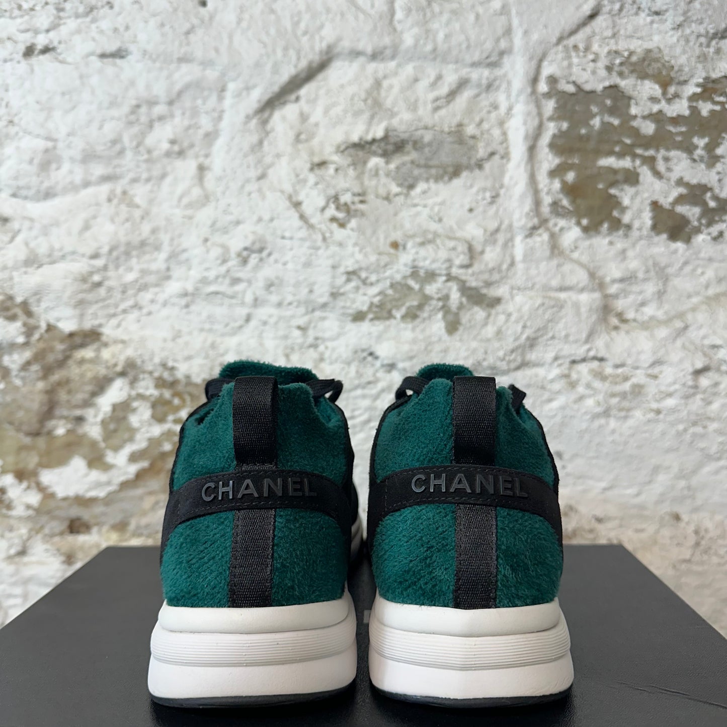 Chanel Black CC Green Black Trainer Sz 9 (42)