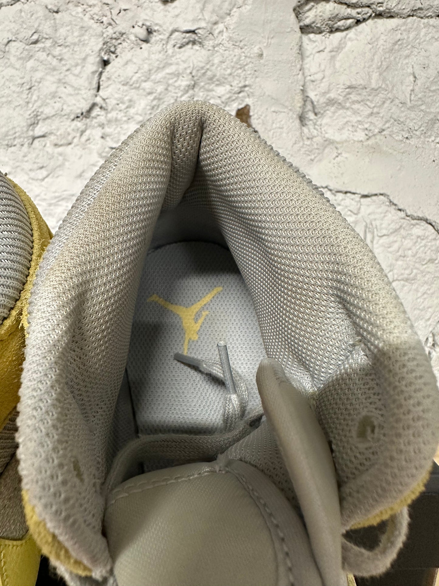 Air Jordan 1 Mid Mixed Textures Yellow Sz 10