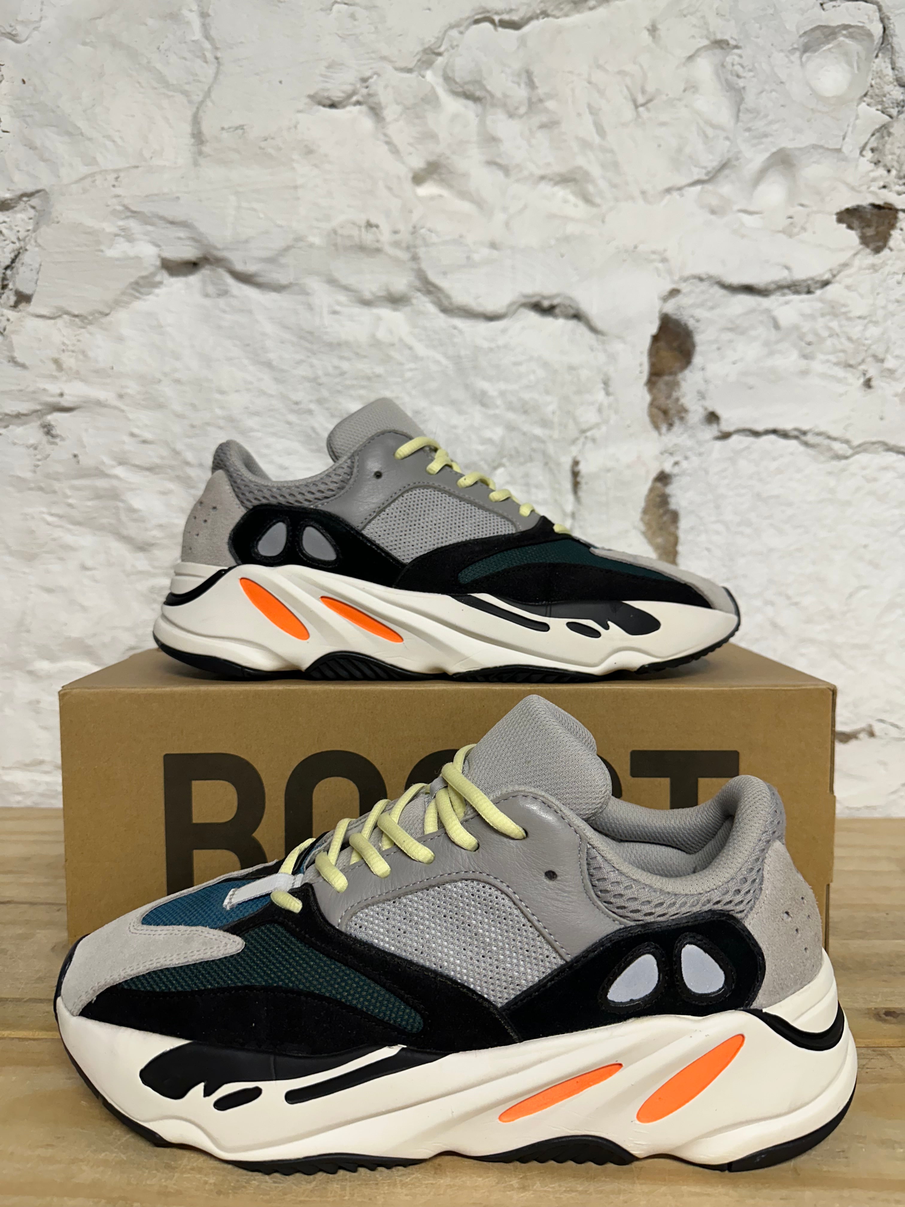 Yeezy 700 Wave Runner Sz 11