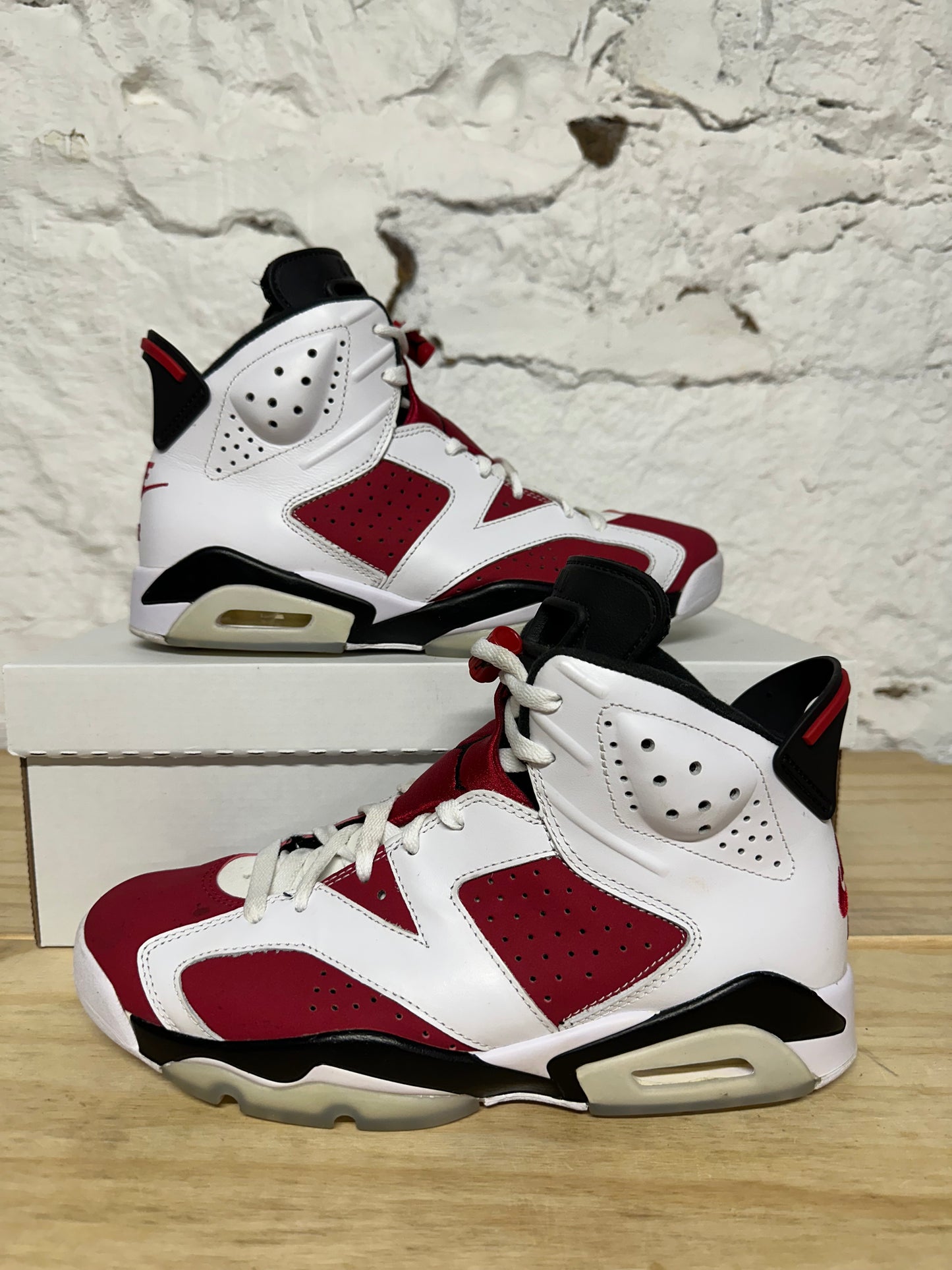 Air Jordan 6 Carmine Sz 8
