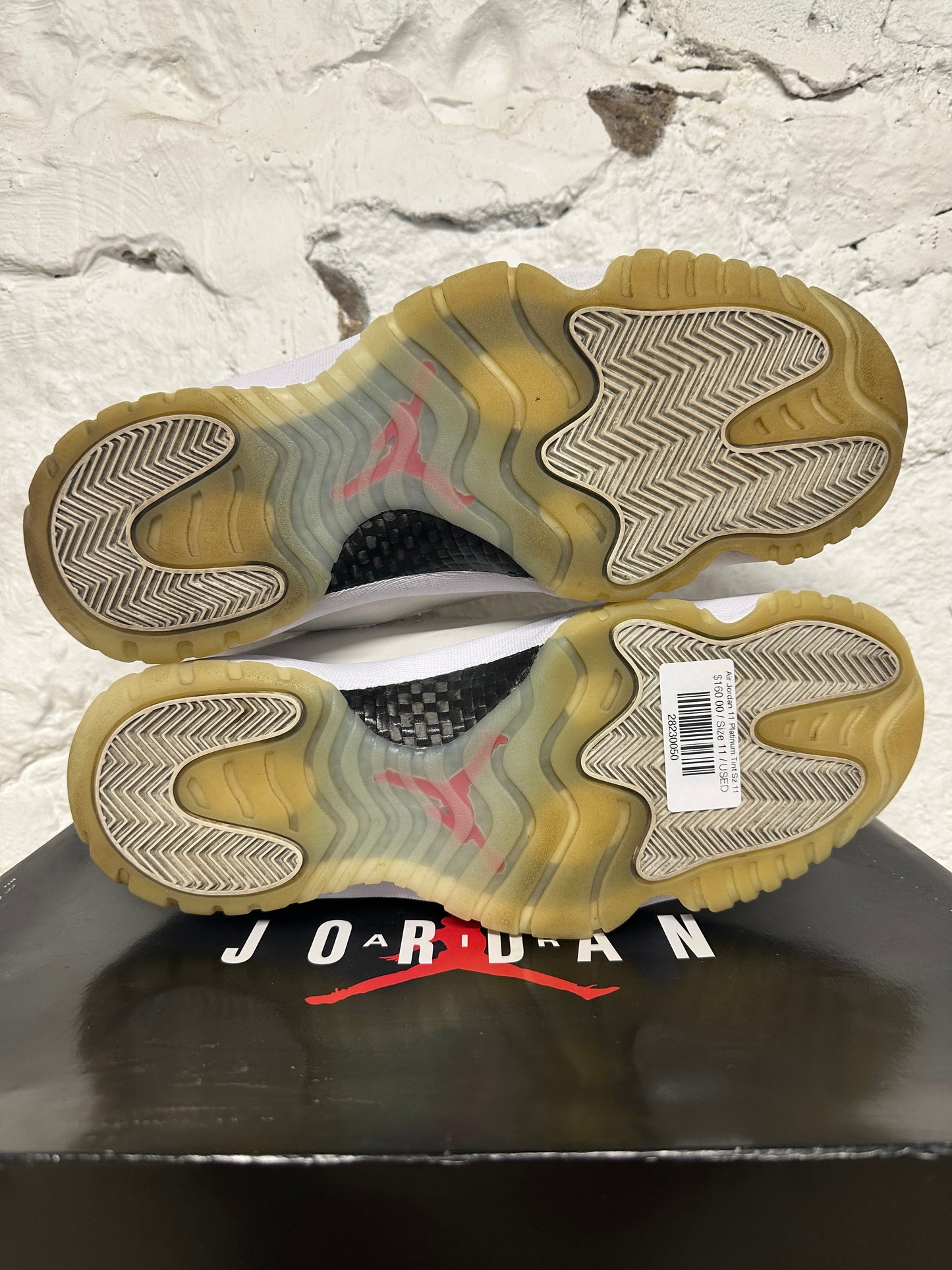 Air Jordan 11 High Platinum Tint Sz 11