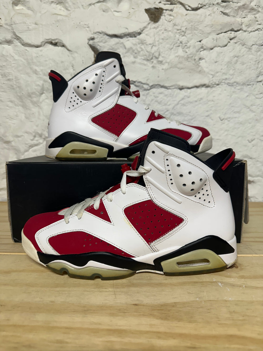 Air Jordan 6 Carmine Sz 8