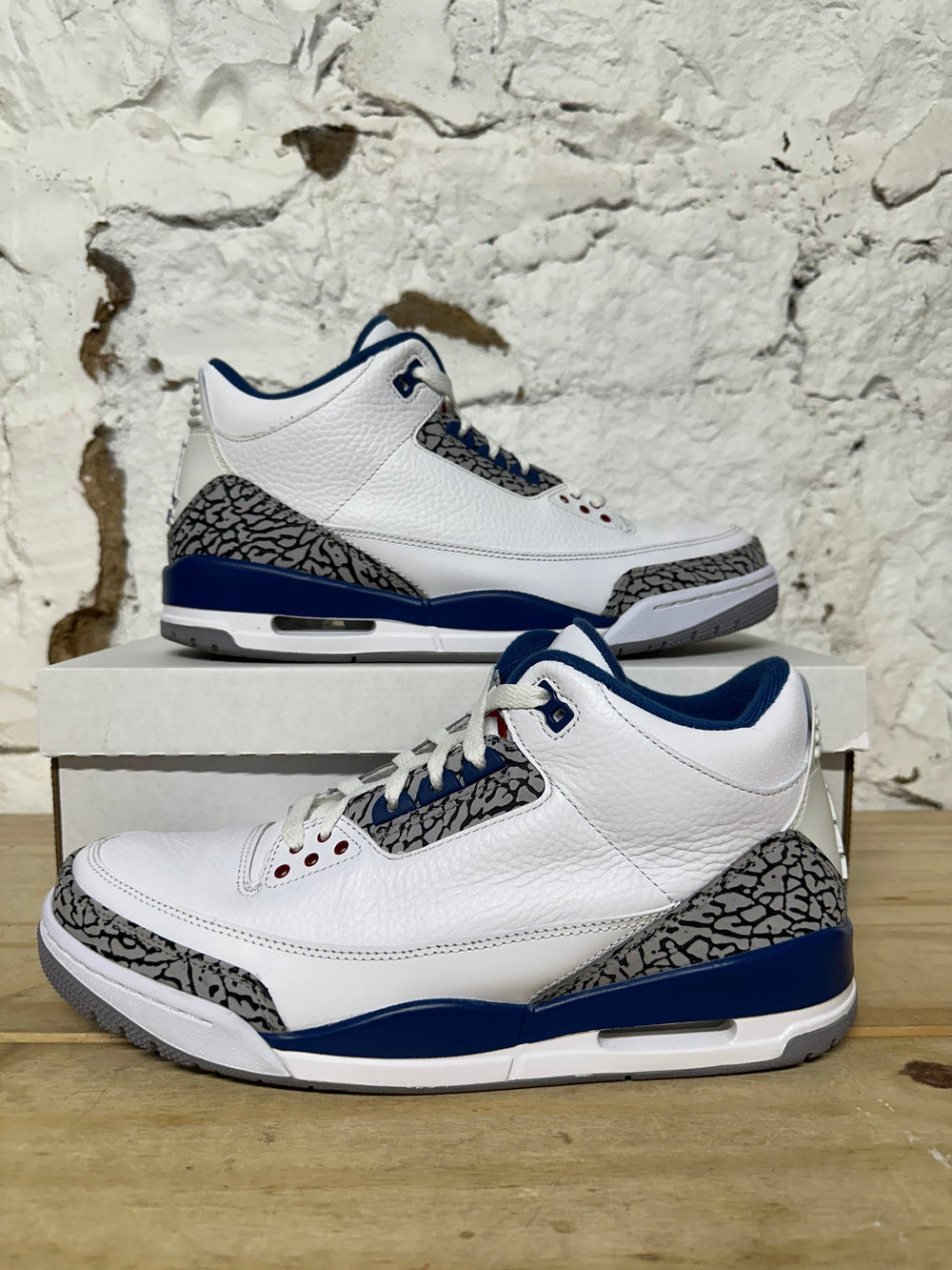 Air Jordan 3 True Blue (2011) Sz 11