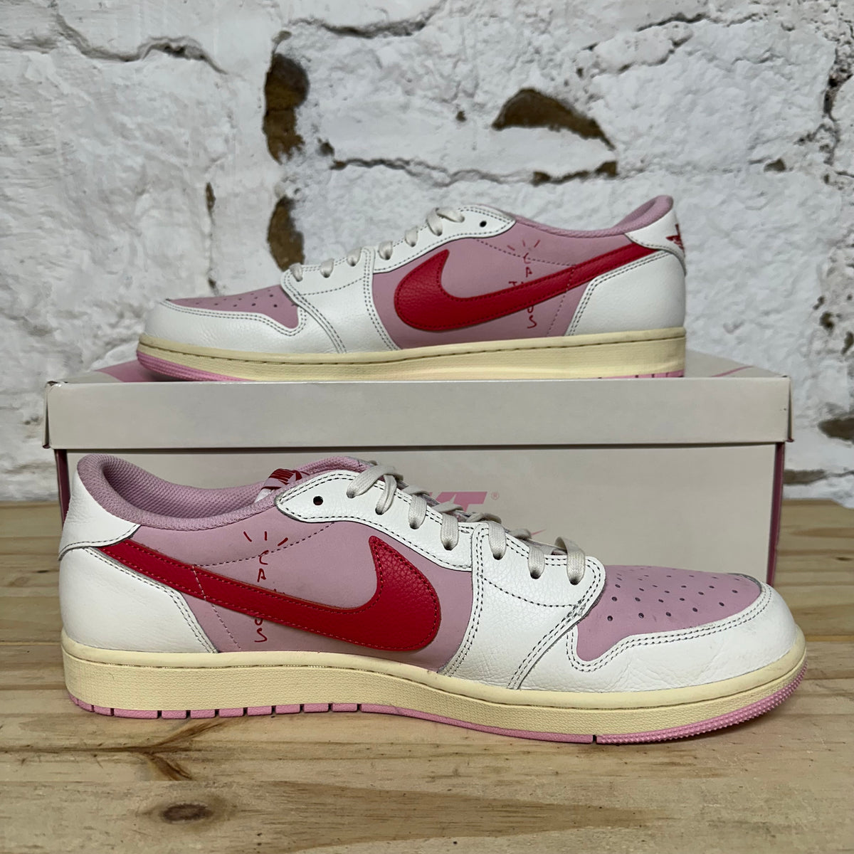Air Jordan 1 Low Travis Scott Sail Tropical Pink Sz 15